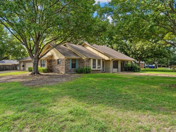 10 Oleander Street , Waco, TX 76708