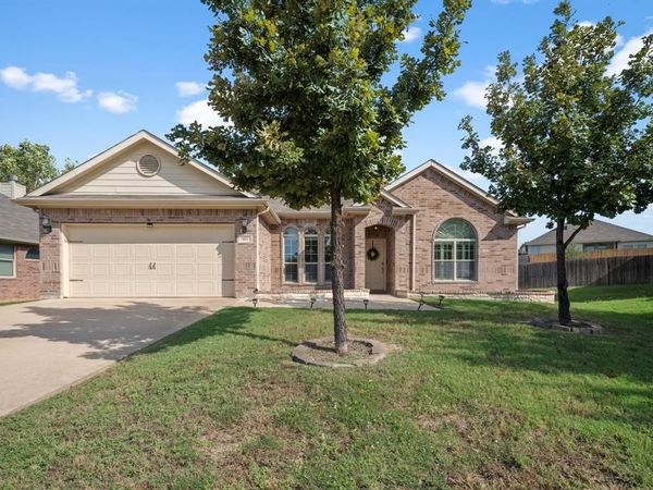 107 Jennie Court, Ferris, TX 75125