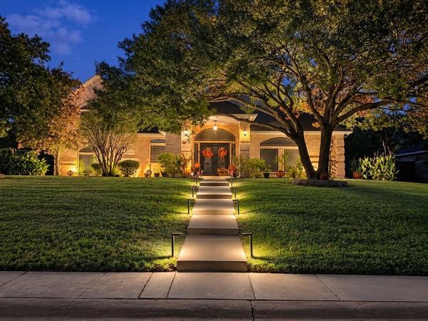 605 Edgewood Lane, Ovilla, TX 75154