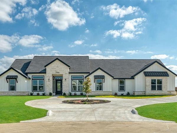 1785 Crestridge Circle , Princeton, TX 75407