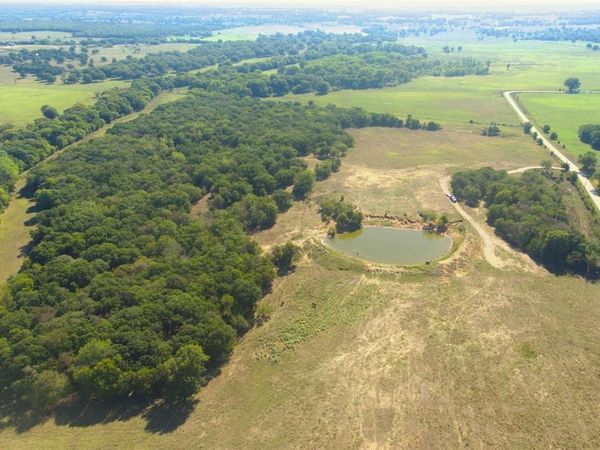 1402 Posey Brewer Road , Sunset, TX 76270