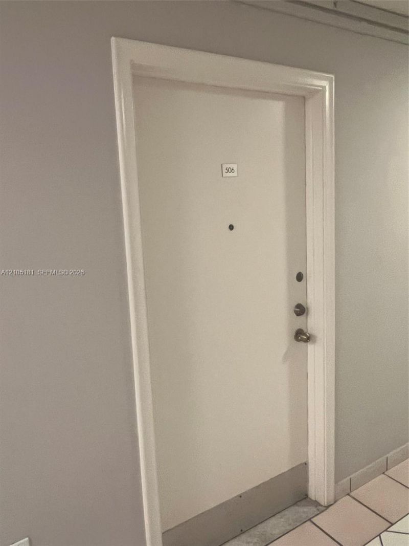 1020 Meridian Ave , Unit 506, Miami Beach, FL 33139 Photo