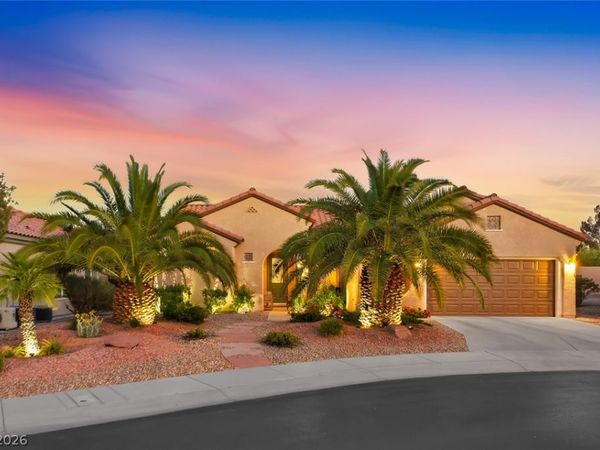 2381 Rosendale Village Avenue , Henderson, NV 89052