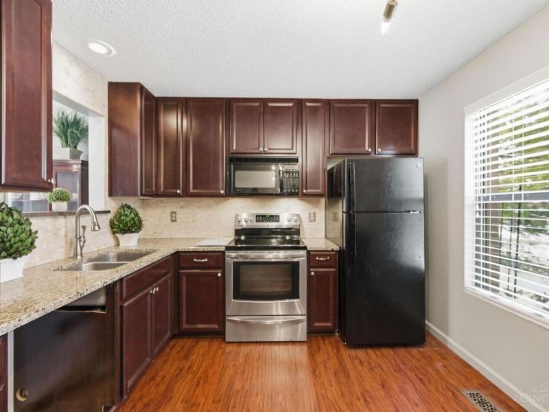 5254 Pros Drive, West Chester, OH 45069 Photo 5