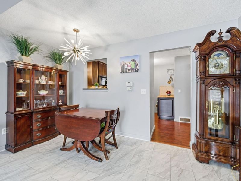5254 Pros Drive, West Chester, OH 45069 Photo 7
