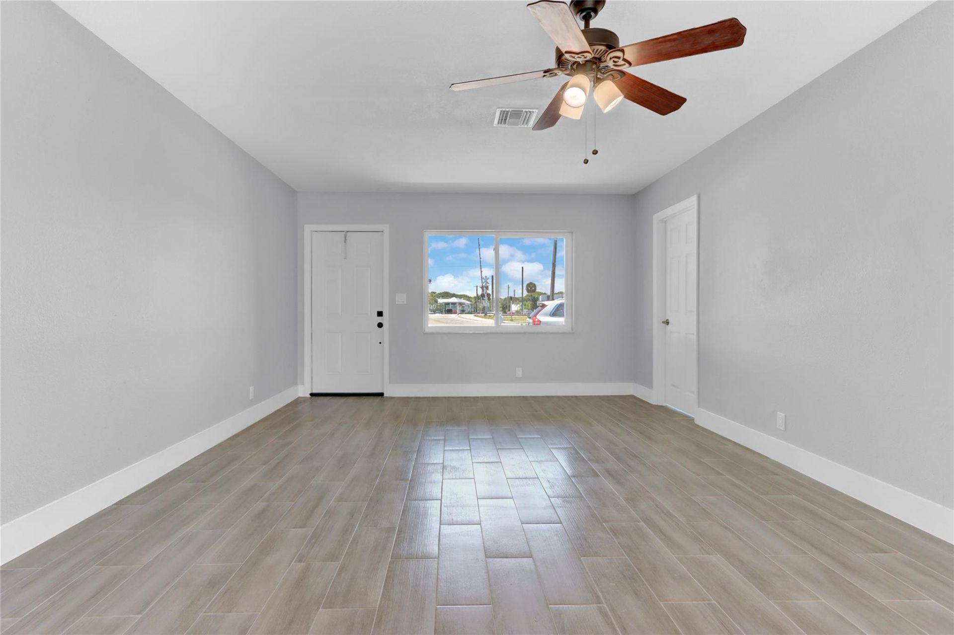 2822 N Dixie Highway, Boca Raton, FL 33431 Photo