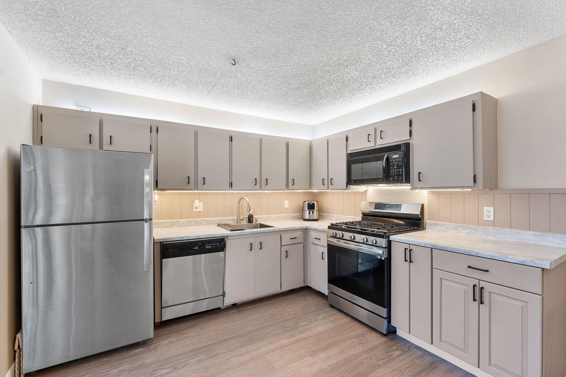 2185 White Pine Circle, Unit C, Greenacres, FL 33415 Photo