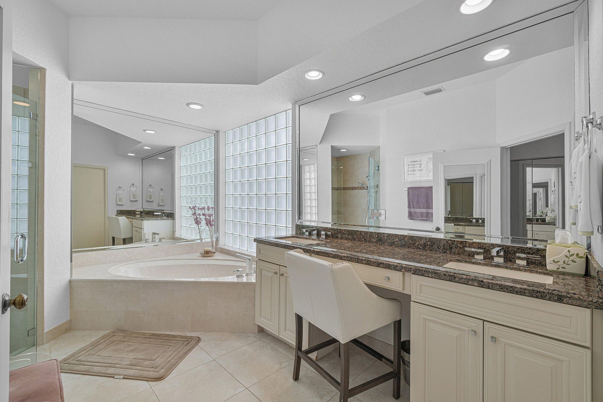 6668 NW 24th Terrace, Boca Raton, FL 33496 Photo