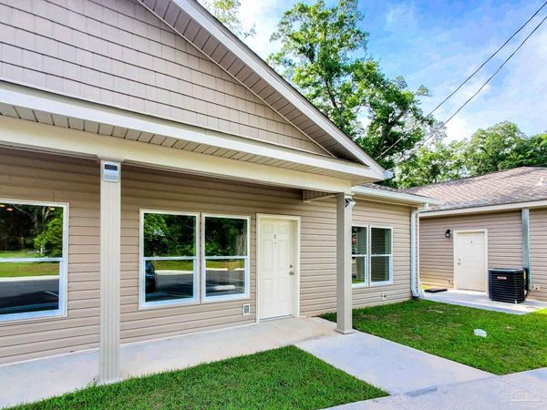 2425 E Johnson Ave, Unit C, Pensacola, FL 32514
