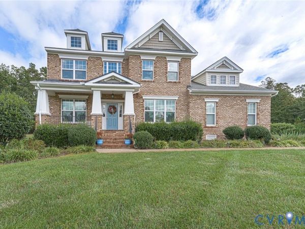 9118 Colonnade Circle , Ashland, VA 23005