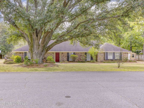 10 Jill Marie Circle Circle, Vicksburg, MS 39183