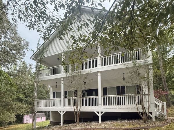 5163 W Chapel Hill Road, Douglasville, GA 30135