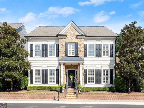 560 Kendemere Pointe, Roswell, GA 30075