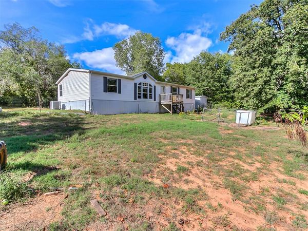 10300 Liberty Oak Drive, Oklahoma City, OK 73165
