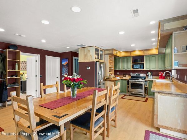 520 Mesa Verde Avenue, Carbondale, CO 81623