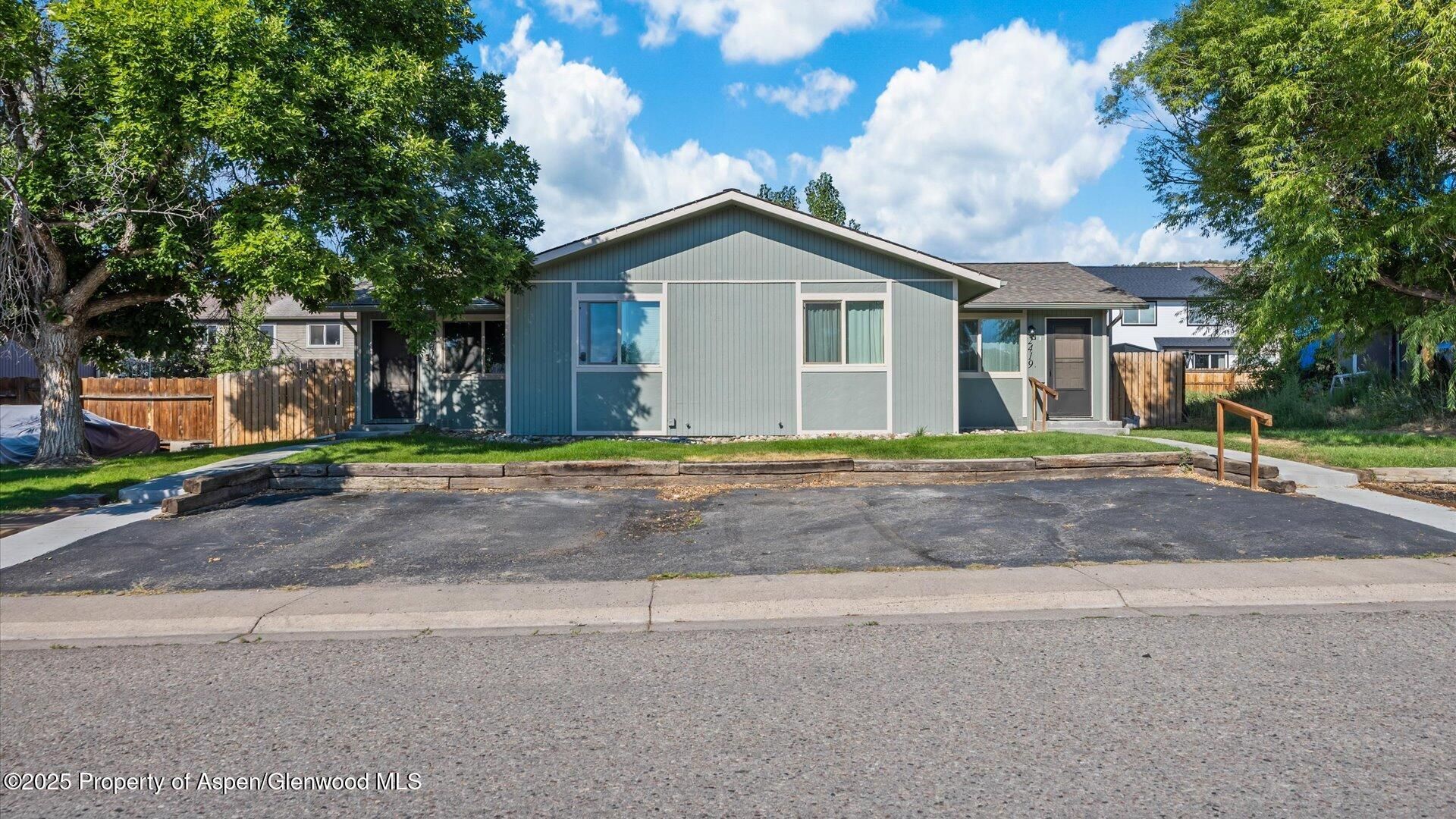 2415 West Avenue, Rifle, CO 81650 Main Photo