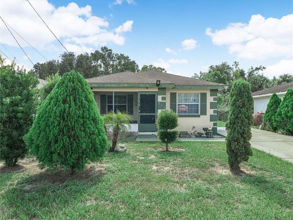 215 DORSETT AVENUE , LAKE WALES, FL 33853
