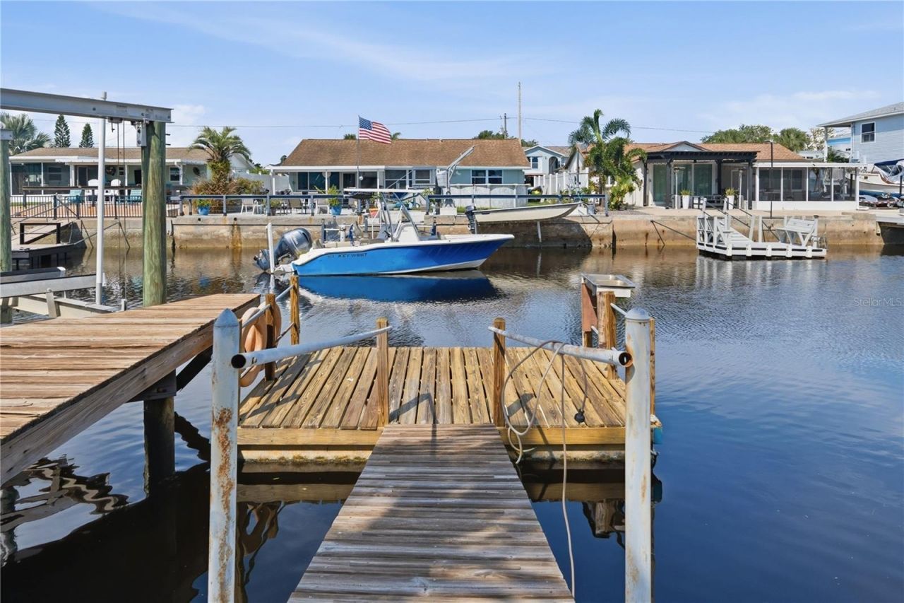 7507 Mako Drive, Hudson, FL 34667 Photo