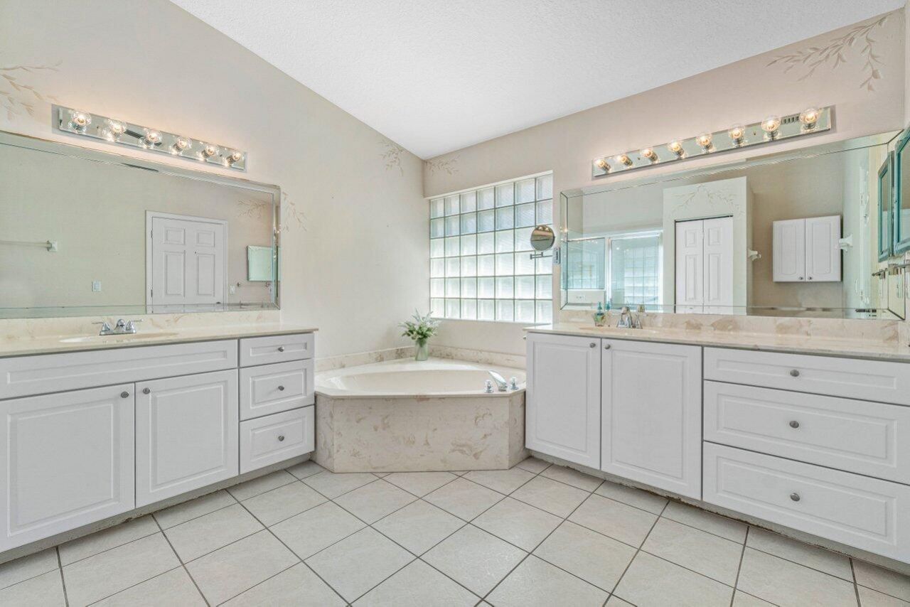 7394 Modena Drive, Boynton Beach, FL 33437 Photo