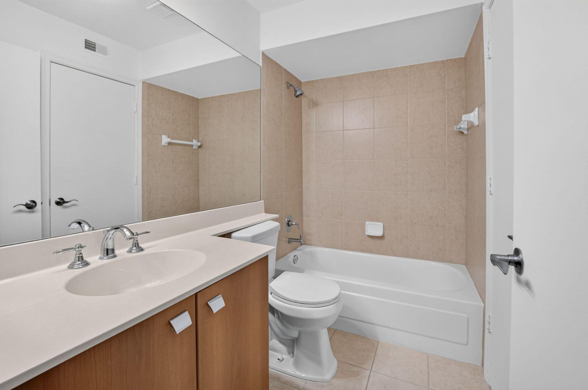 1205 Crystal Way, Unit A, Delray Beach, FL 33444 Photo