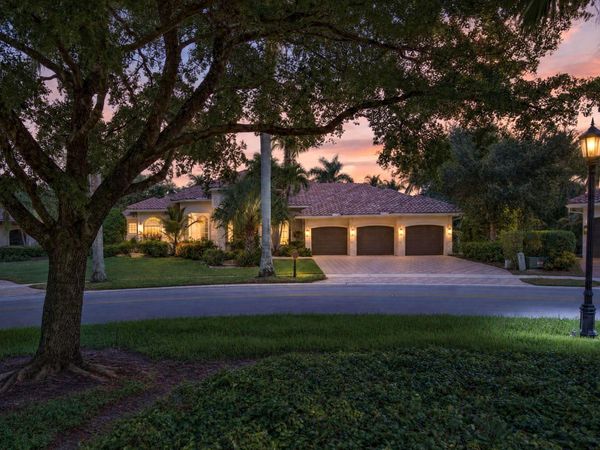 2476 Poinciana Lane, Weston, FL 33327