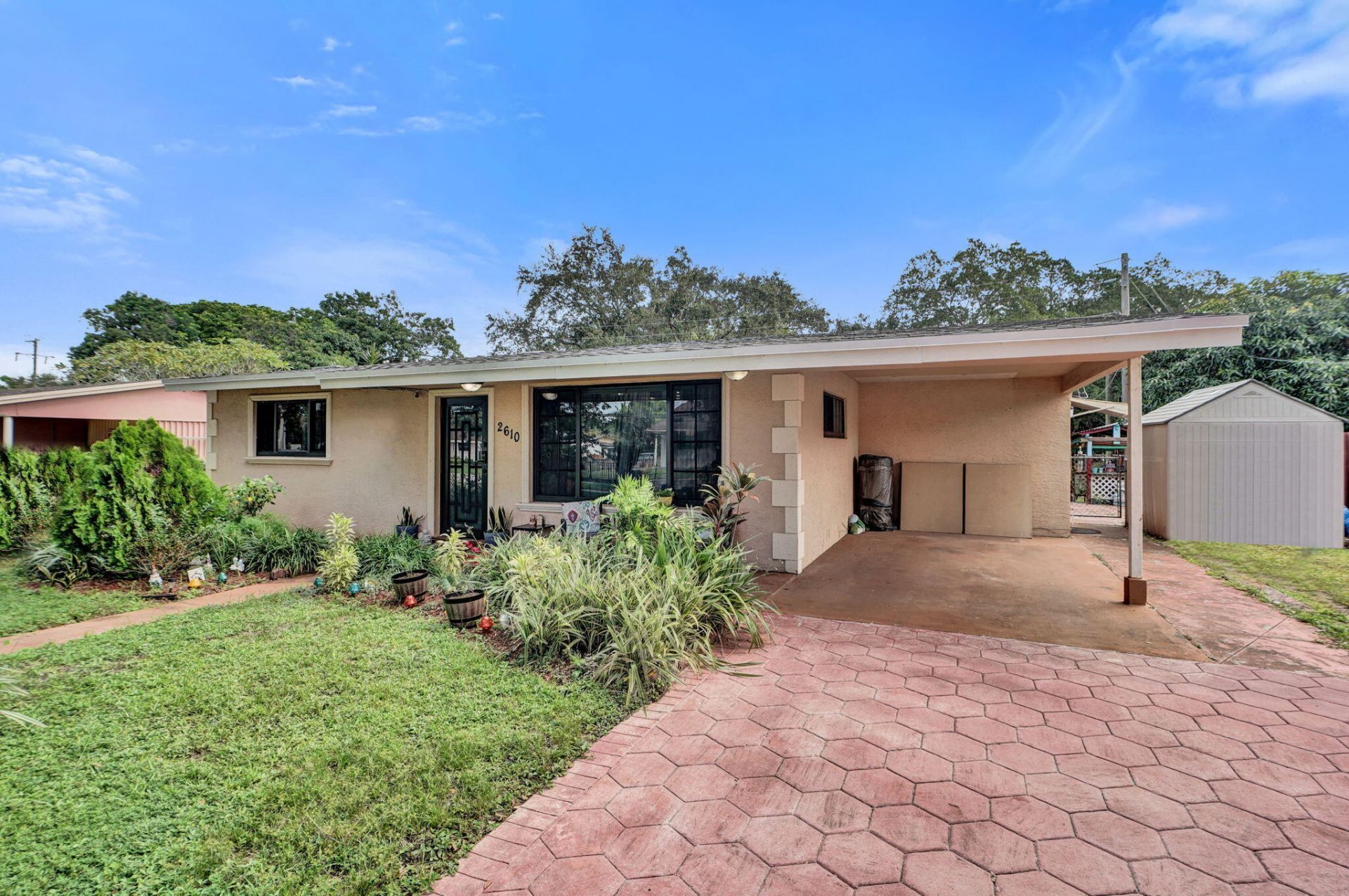 2610 NW 74th Avenue, Hollywood, FL 33024 Photo