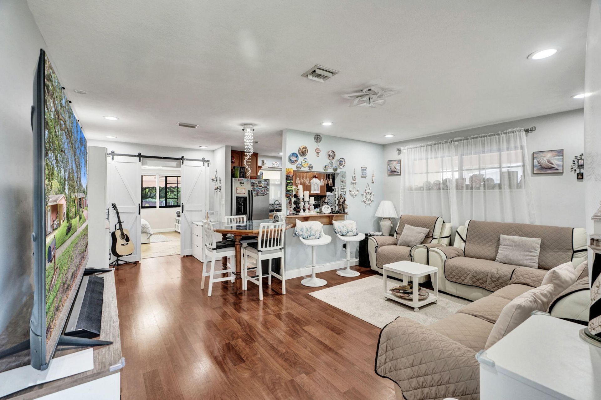 2610 NW 74th Avenue, Hollywood, FL 33024 Photo