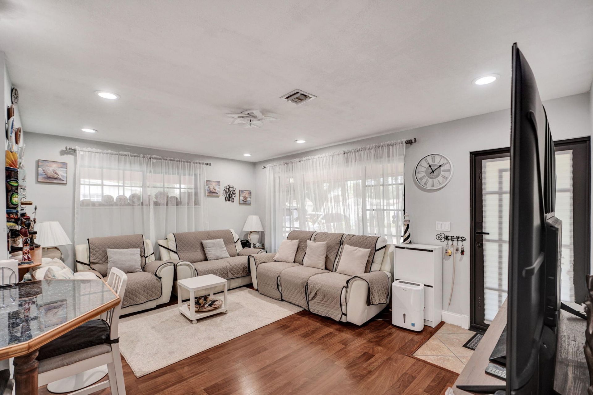 2610 NW 74th Avenue, Hollywood, FL 33024 Photo