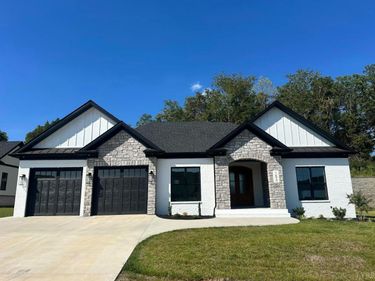 19 Crest Ridge Court, Rustburg, VA 24588
