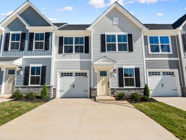 14 Greenwood Drive, Hardy, VA 24101