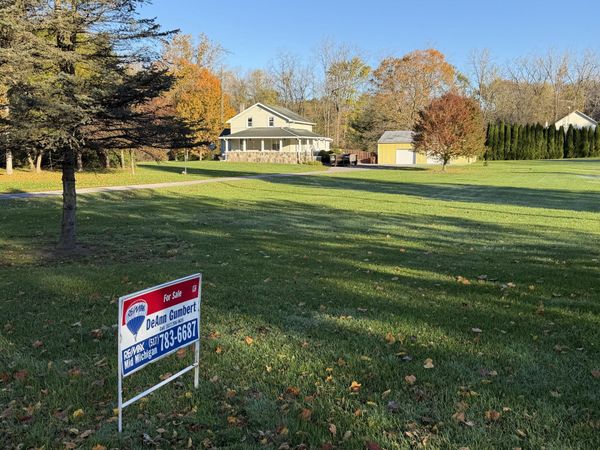 8102 Woodard Road, Rives Junction, MI 49277