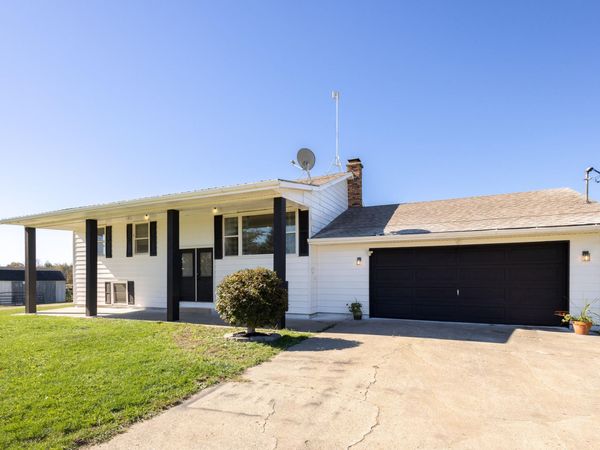 12390 S 42nd Street, Vicksburg, MI 49097