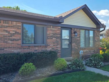 30766 Quinkert Street, Roseville, Mi 48066