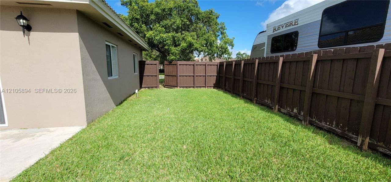 1404 SE 6th St , Homestead, FL 33033 Photo