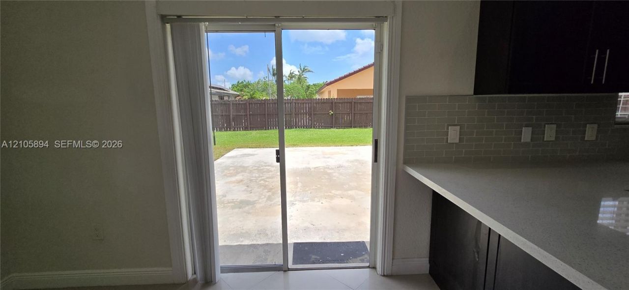 1404 SE 6th St , Homestead, FL 33033 Photo