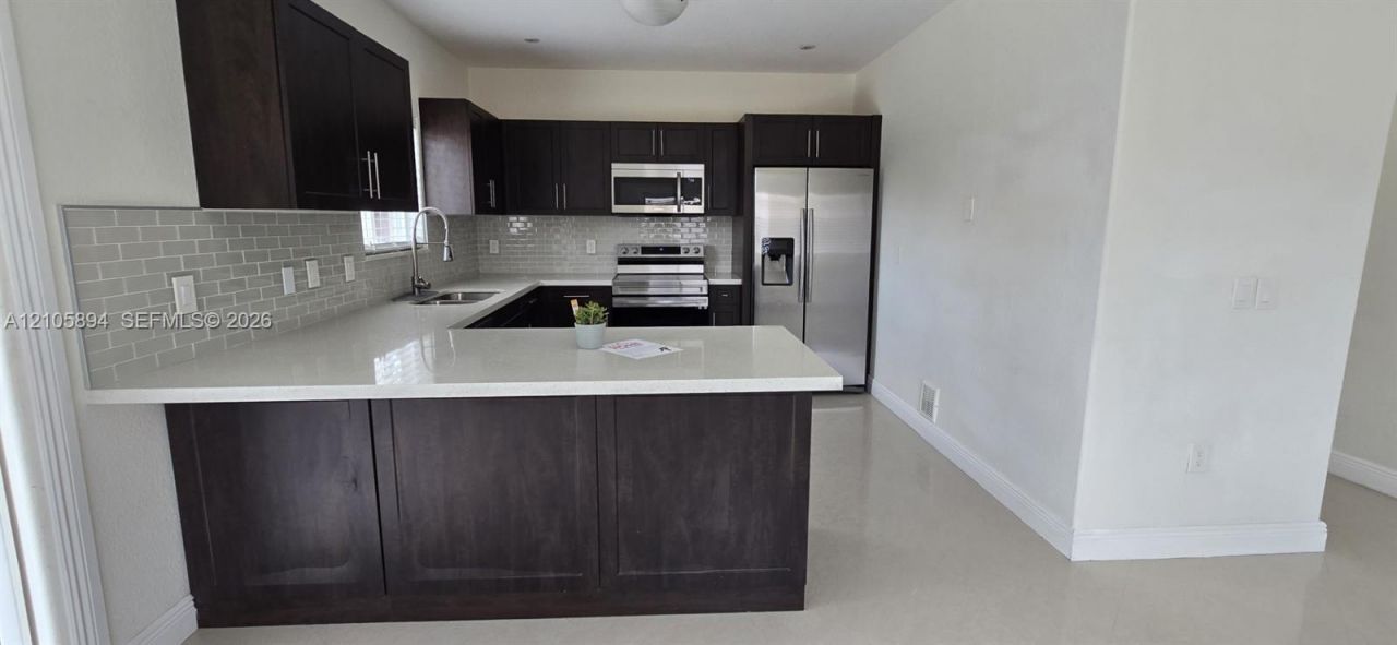 1404 SE 6th St , Homestead, FL 33033 Photo