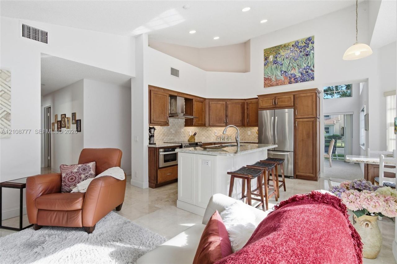 1211 Bayview Cir , Weston, FL 33326 Photo