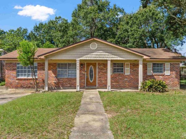 6165 Luther St, Pensacola, FL 32503