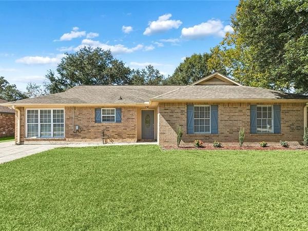 1151 SAINT AUGUSTINE Street , Slidell, LA 70460