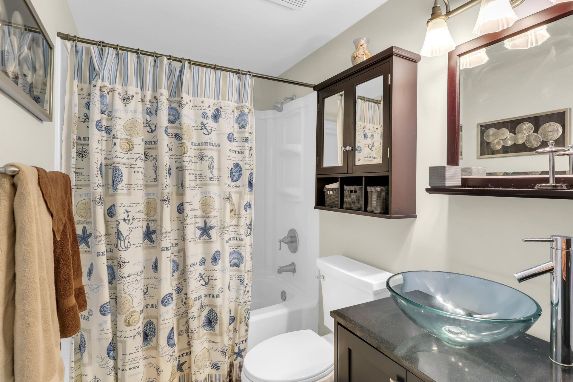 1203 Erin Way  Photo 16