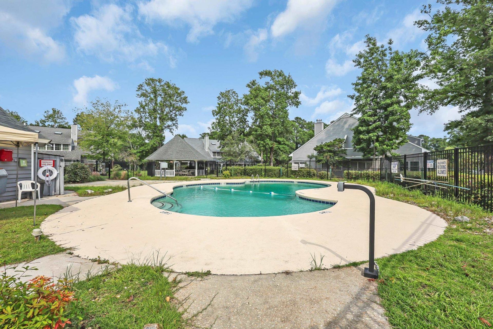 1203 Erin Way  Photo 22