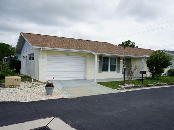 703 HUXLEY PLACE , SUN CITY CENTER, FL 33573