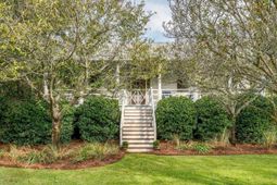 2830 Middle Street photo 4