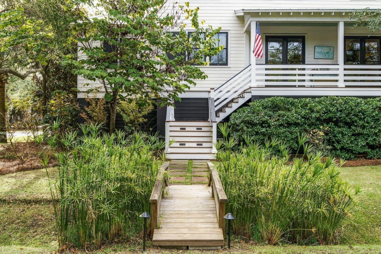 2830 Middle Street Photo 57