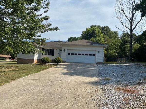 1267 Hawkins Street, Harrison, AR 72601