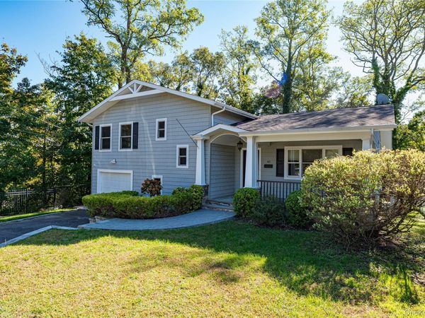 40 Edgar Court , Huntington, NY 11743