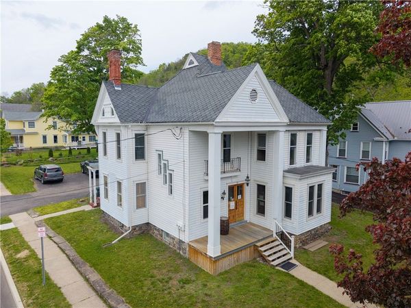 51 Main Street , Hammondsport, NY 14840