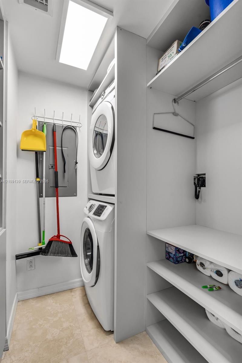 1500 Ocean Dr, Unit PH-05, Miami Beach, FL 33139 Photo
