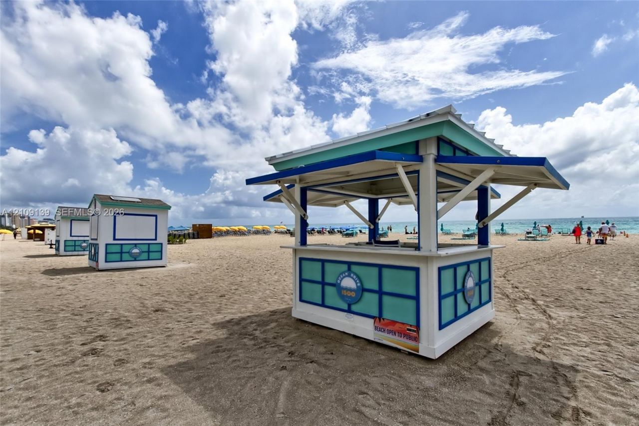 1500 Ocean Dr, Unit PH-05, Miami Beach, FL 33139 Photo