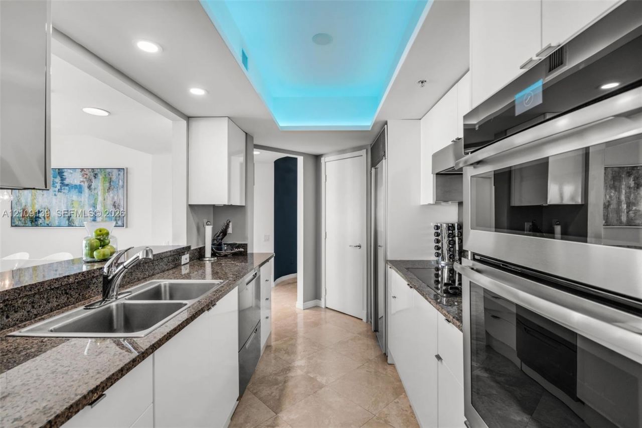 1500 Ocean Dr, Unit PH-05, Miami Beach, FL 33139 Photo